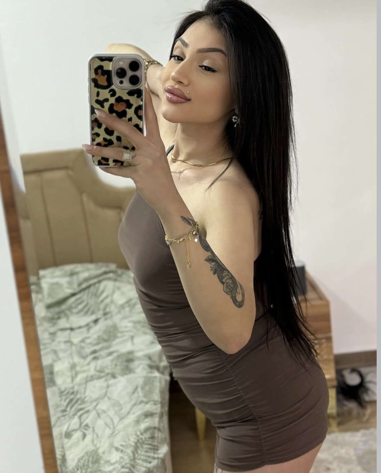 Çakılköy Eğlenceli Kadın Escort Şafak