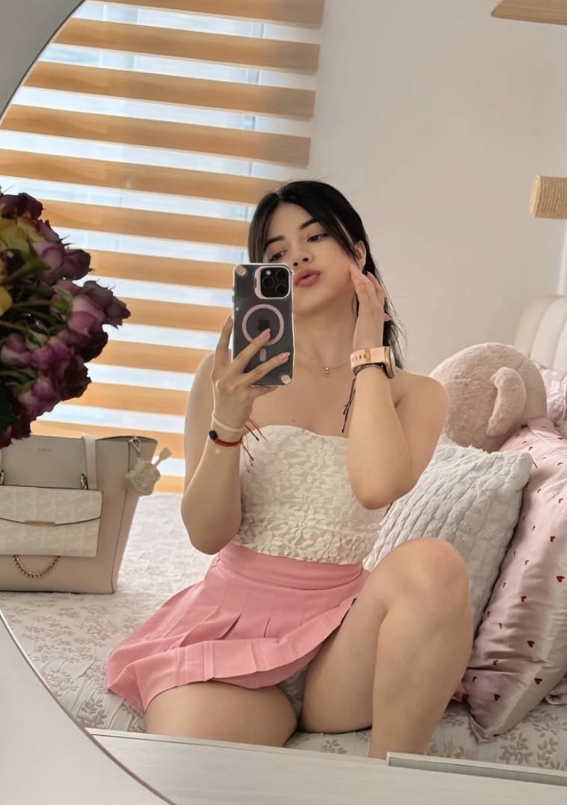 Sameteli Kendine Güvenen Kadın Escort Bayan Irmak